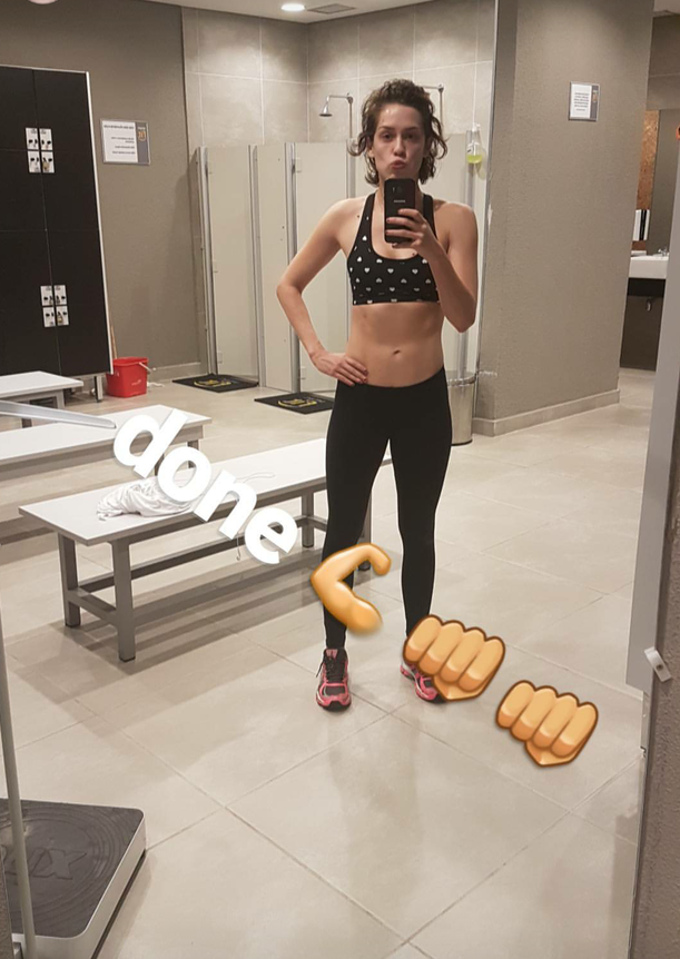 Sophia Abrahão exibe barriga definida em selfie (Reprodução/ Instagram)