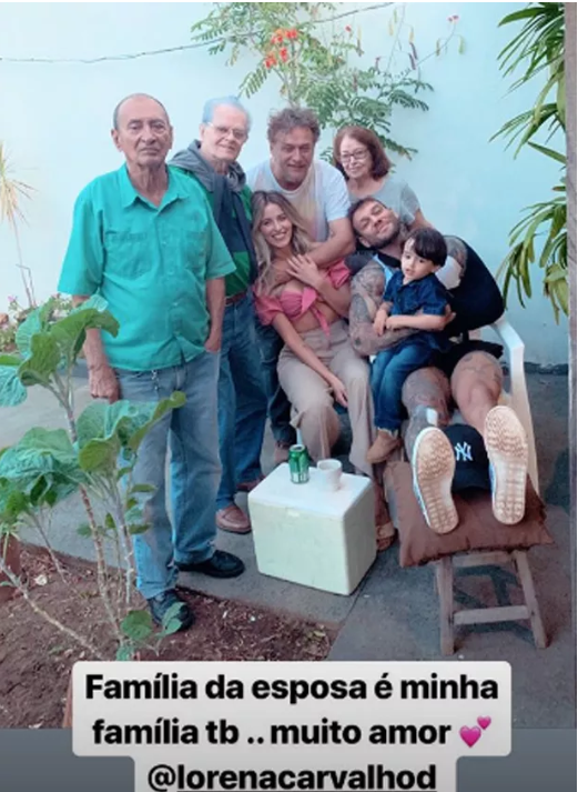 Lucas Lucco e a família da namorada