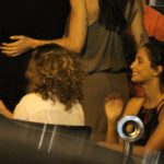 Camila Pitanga foi vista em um restaurante no Leblon com os amigos (Thiago Martins: AgNews)