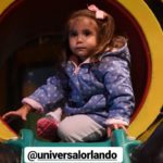 Maria Flor na 'Universal Orlando'