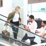 Fiorella Mattheis é flagrada com o namorado em aeroporto no Rio (Andre Freitas: AgNews)