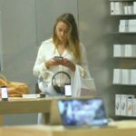 Juliana Silveira em shopping do Rio (J Humberto: AgNews)