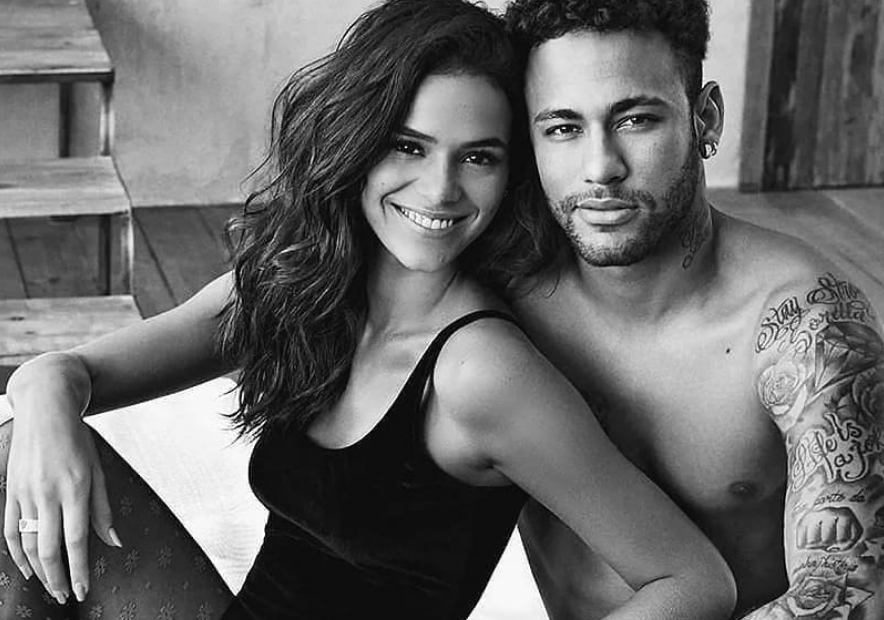 Bruna Marquezine e Neymar estrelam comercial quente de Dia dos Namorados