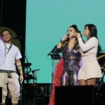 Preta Gil e Gretchen fazem show no 'Milkshake Festival'