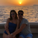 Enzo Celulari com a namorada na Grécia
