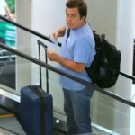 Marcos Frota em aeroporto do Rio de Janeiro