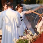 Klebber Toledo e Camila Queiroz se casam em Jericoacoara