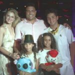Ronaldo com a família na Tailândia