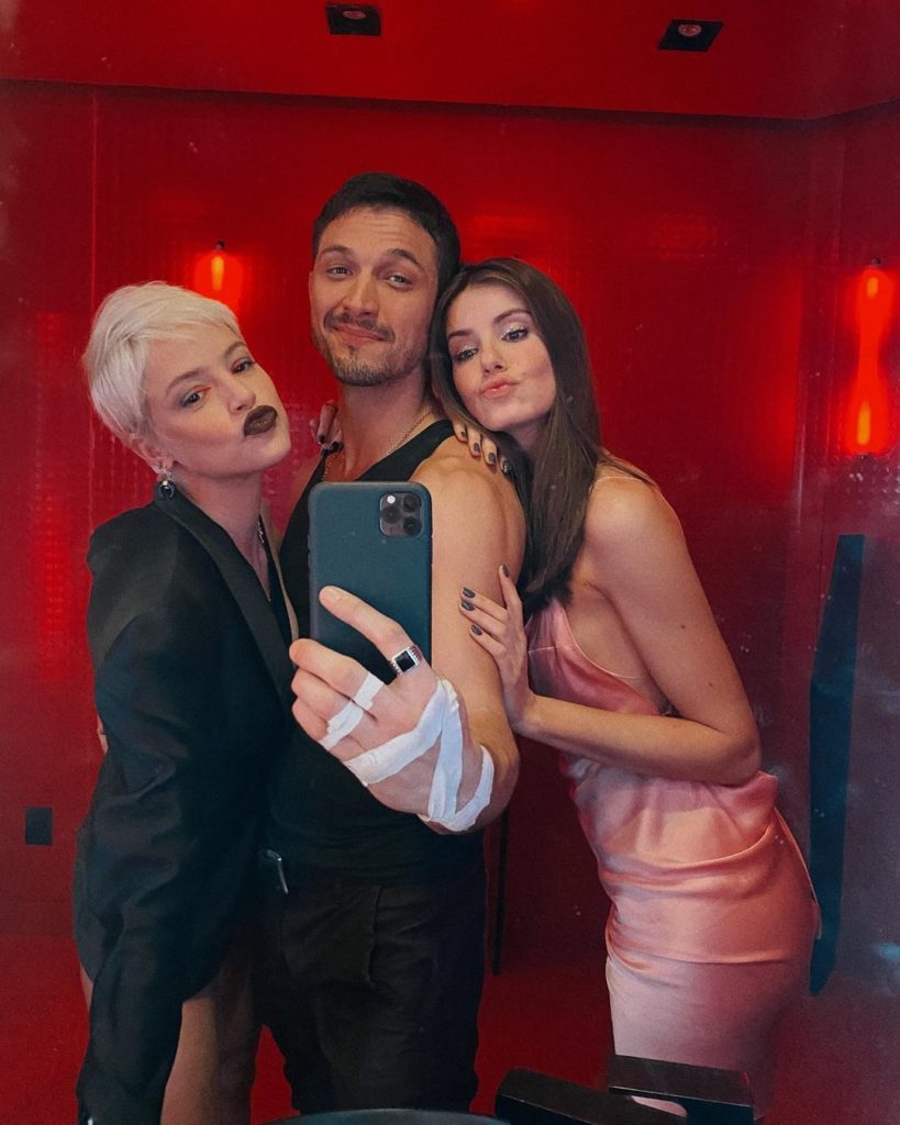 Agatha Moreira, Romulo Estrela e Camila Queiroz (Foto: Reprodução/Instagram)