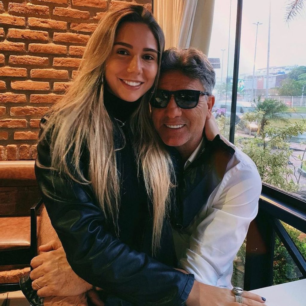 Renato Gaúcho e Carolina Portaluppi (Foto: Reprodução/Instagram)